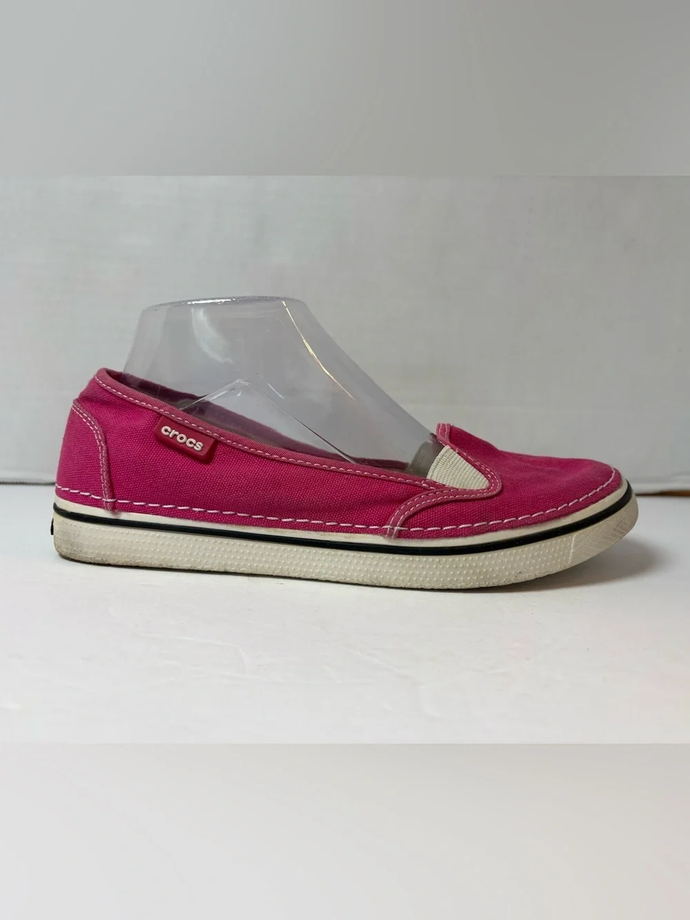 Crocs Women’s Hot Pink Hover Slip-on Canvas Sneakers Size 9